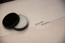 Load image into Gallery viewer, Butcher Block Style Hardwood Cutting Board